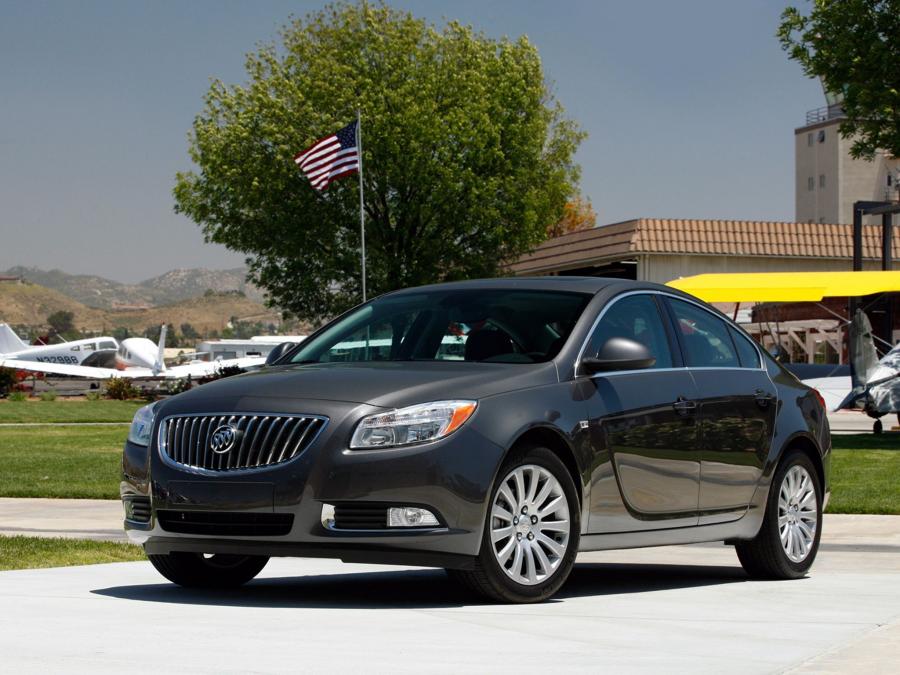  Buick Regal 2010 года  (фото 7 из 16)